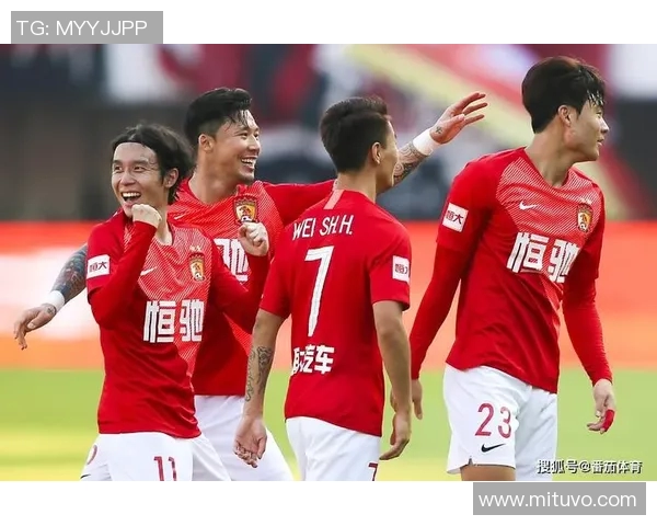 葡萄牙国家队与恒大足球俱乐部的精彩对决回顾与分析