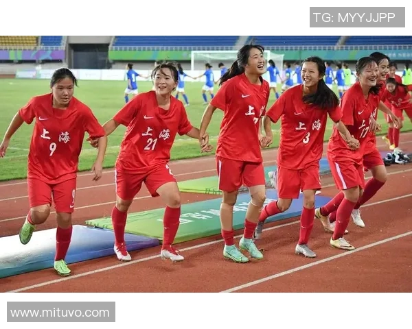 2017年火箭队对阵上海队全场精彩回顾与比赛亮点分析