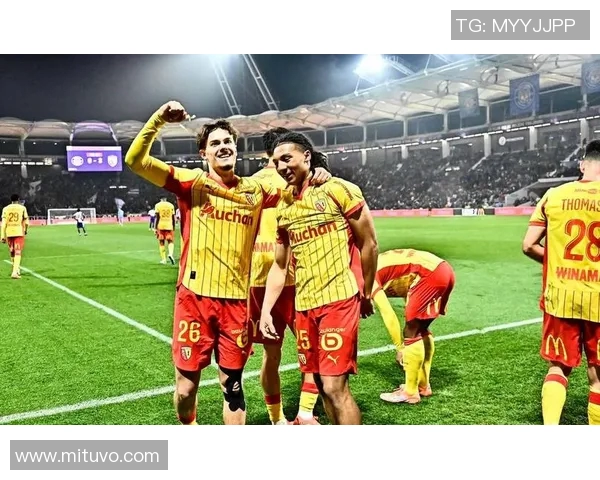 朗斯与索肖补赛激战即将上演球迷期待精彩对决与精彩进球