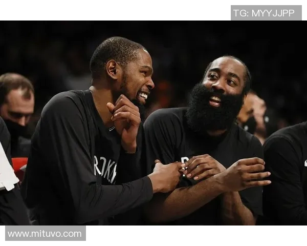 林书豪与哈登的对决：从不同风格看篮球的魅力与智慧