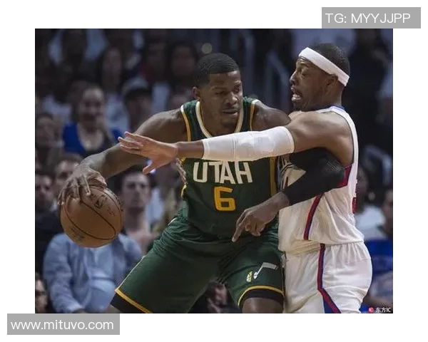 勇士与爵士总比分对决回顾及未来展望分析