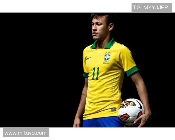 马丁内斯的传奇之路:从草根球员到世界足球巨星的成长历程 马丁内斯的传奇之路:从草根球员到世界足球巨星的成长历程