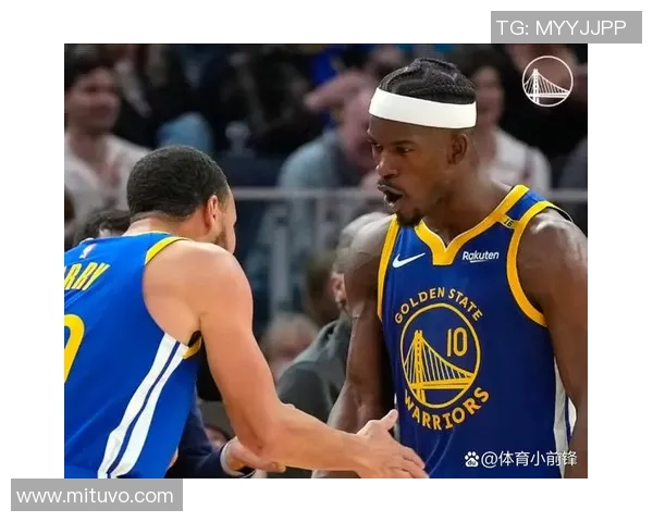 勇士队与播视频的精彩对决回顾及分析全场精彩瞬间尽在其中 勇士队与播视频的精彩对决回顾及分析全场精彩瞬间尽在其中