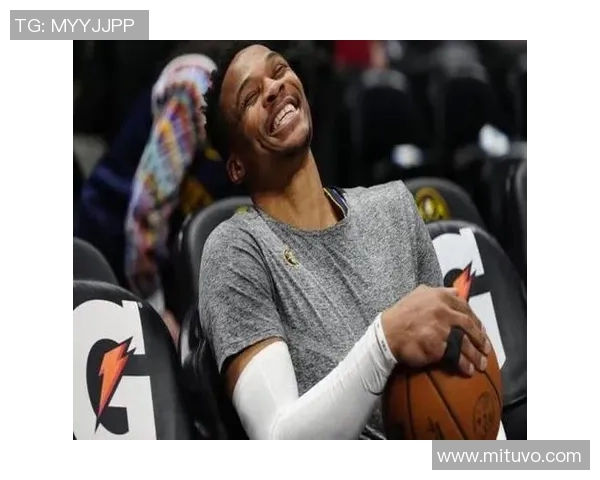 拉塞尔威斯布鲁克的篮球传奇与个人成长之路探秘