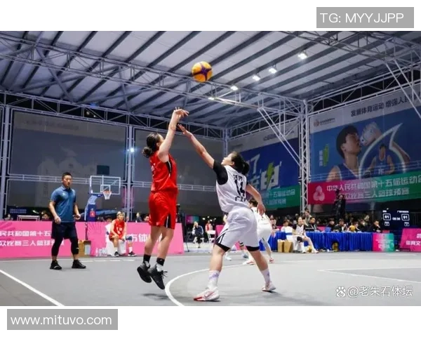 武汉篮球队战术深度解析与比赛策略探讨